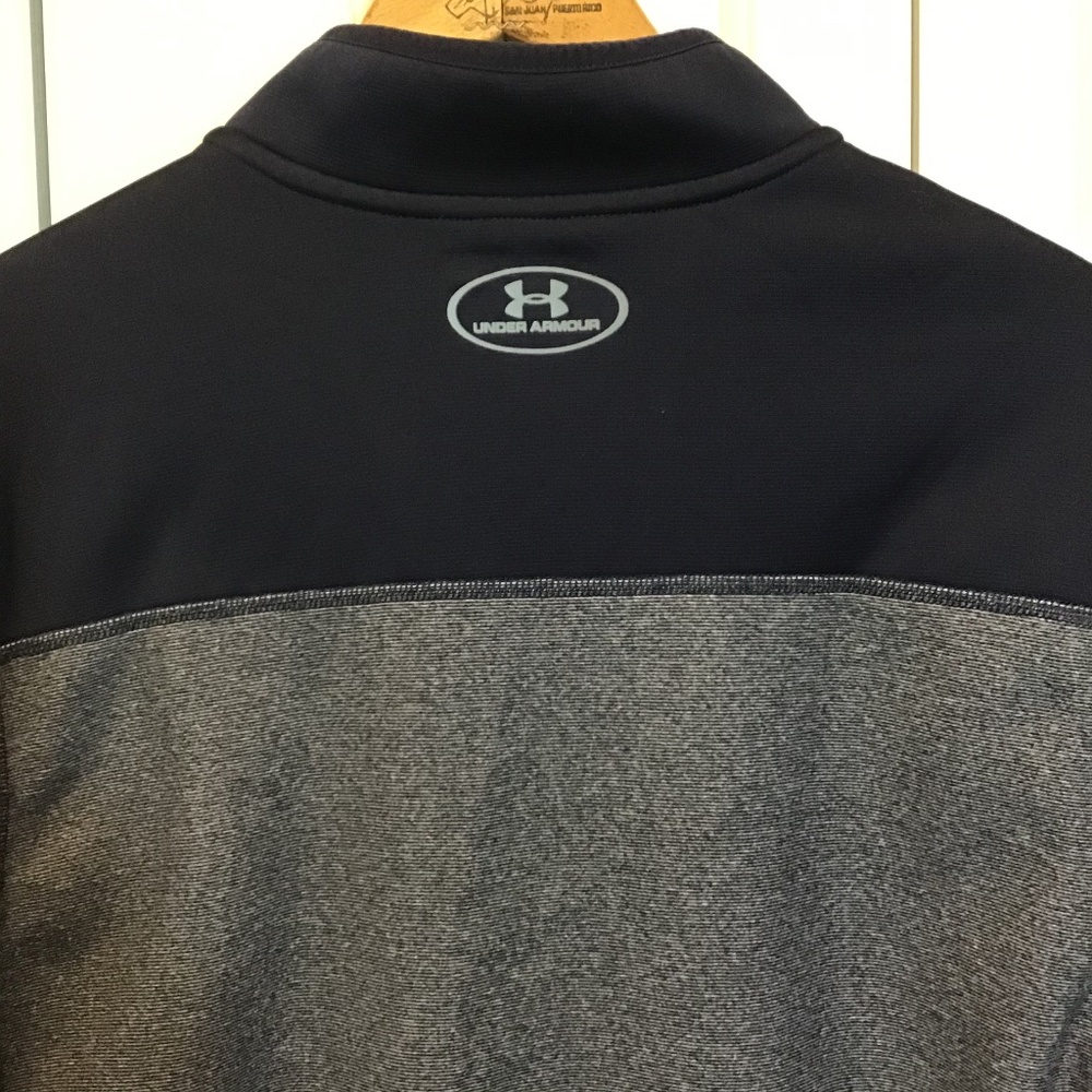 Under Armour Pullover - image 5